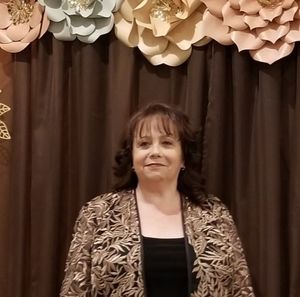 Meet your Posher, Arlyce